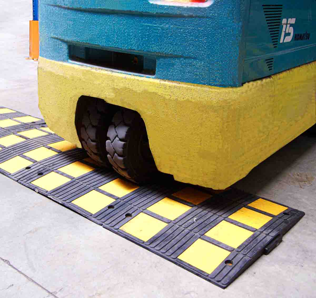 RS PRO Rubber Speed Bump, 500 mm x 600mm x 20 mm, 5km/h Speed Limit