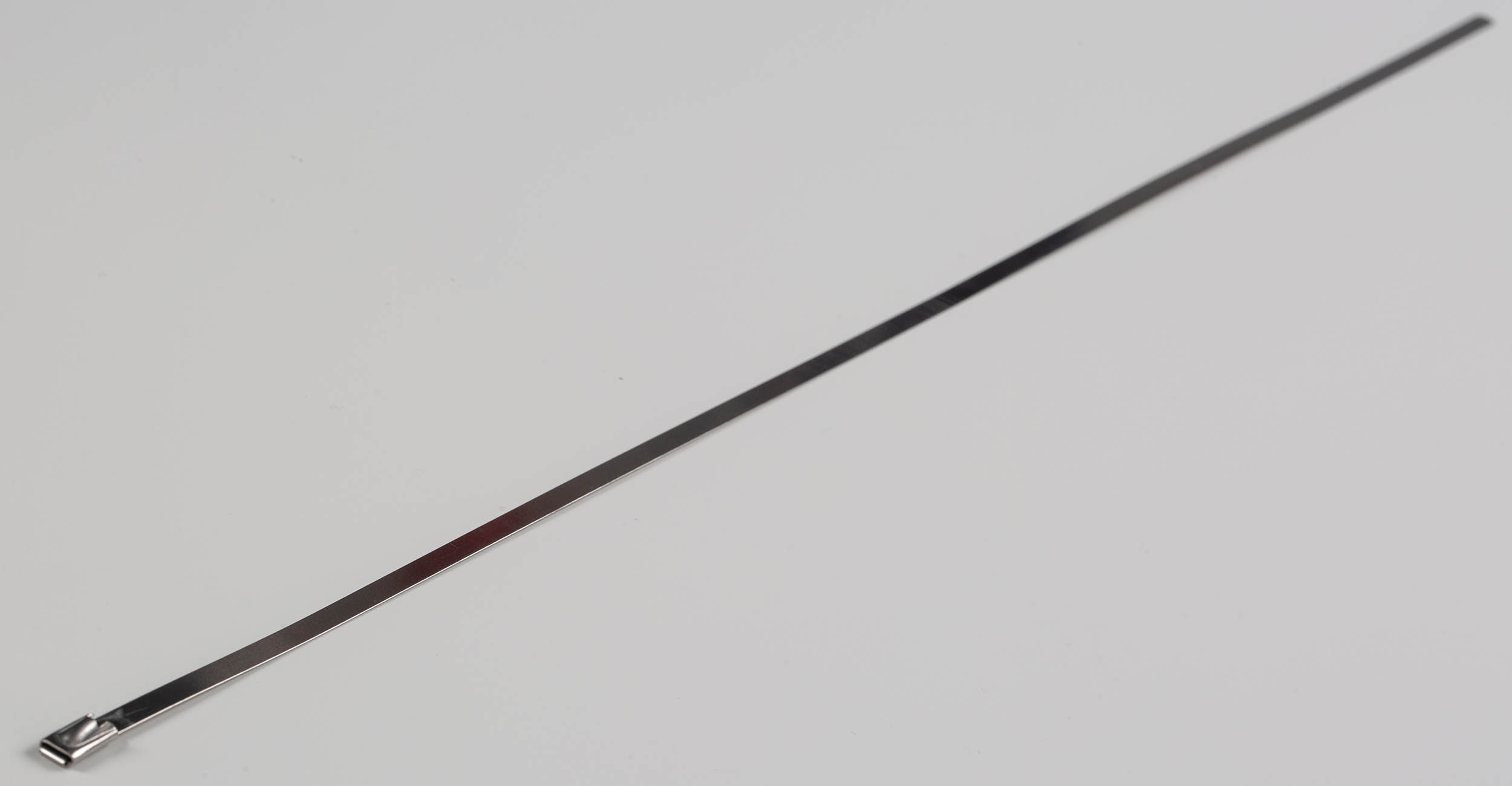 RS PRO Cable Tie, Roller Ball, 520mm x 4.6 mm, Metallic 316 Stainless Steel, Pk-100