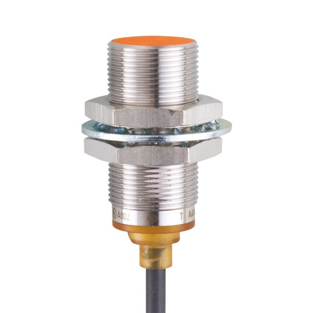 ifm electronic Inductive Threaded Barrel Proximity Sensor, M18, 8 mm Detection, PNP NO, 10 → 30 V dc