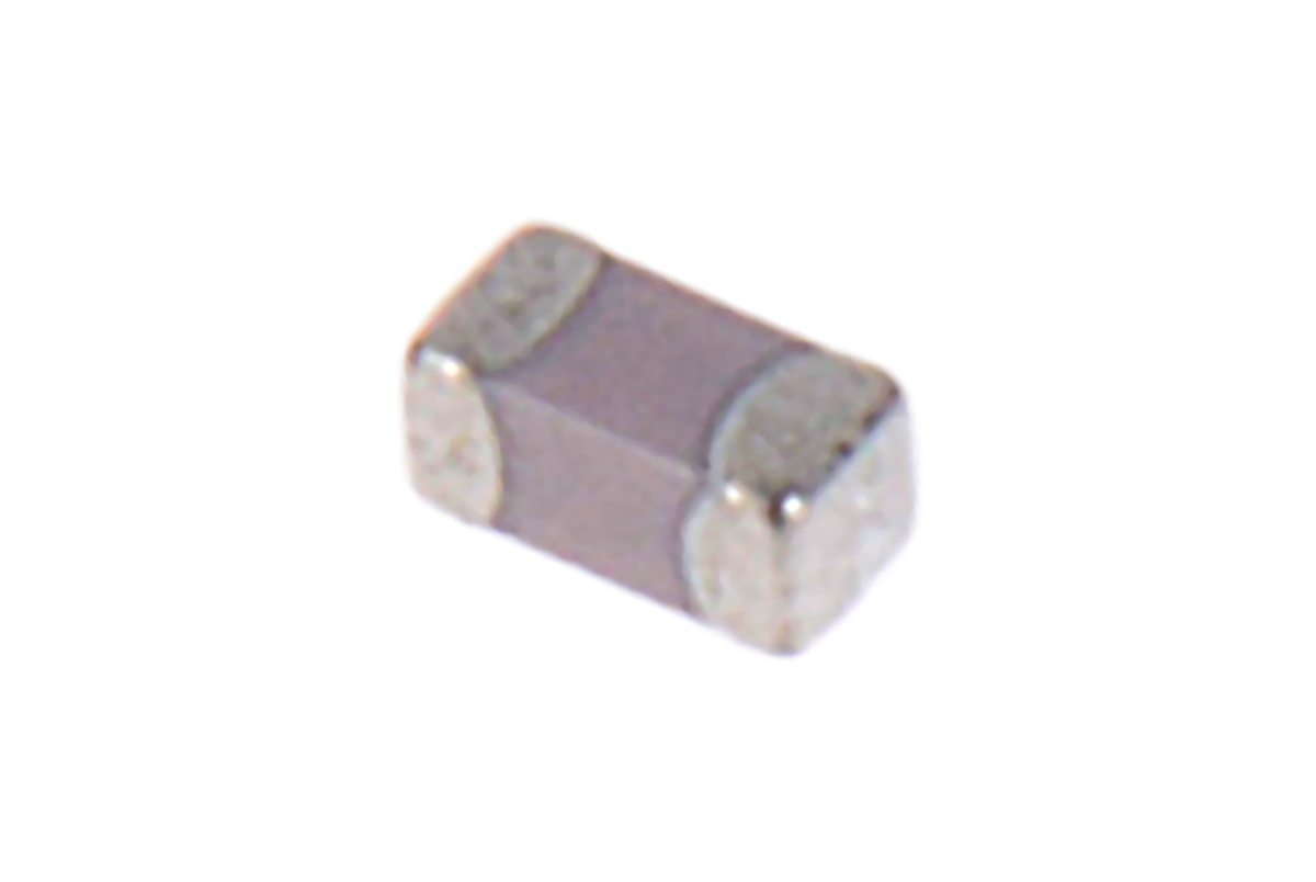 KEMET 18pF Multilayer Ceramic Capacitor MLCC, 50V dc V, ±5% , SMD