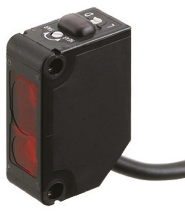 Panasonic Diffuse Photoelectric Sensor, Block Sensor, 800 mm Detection Range