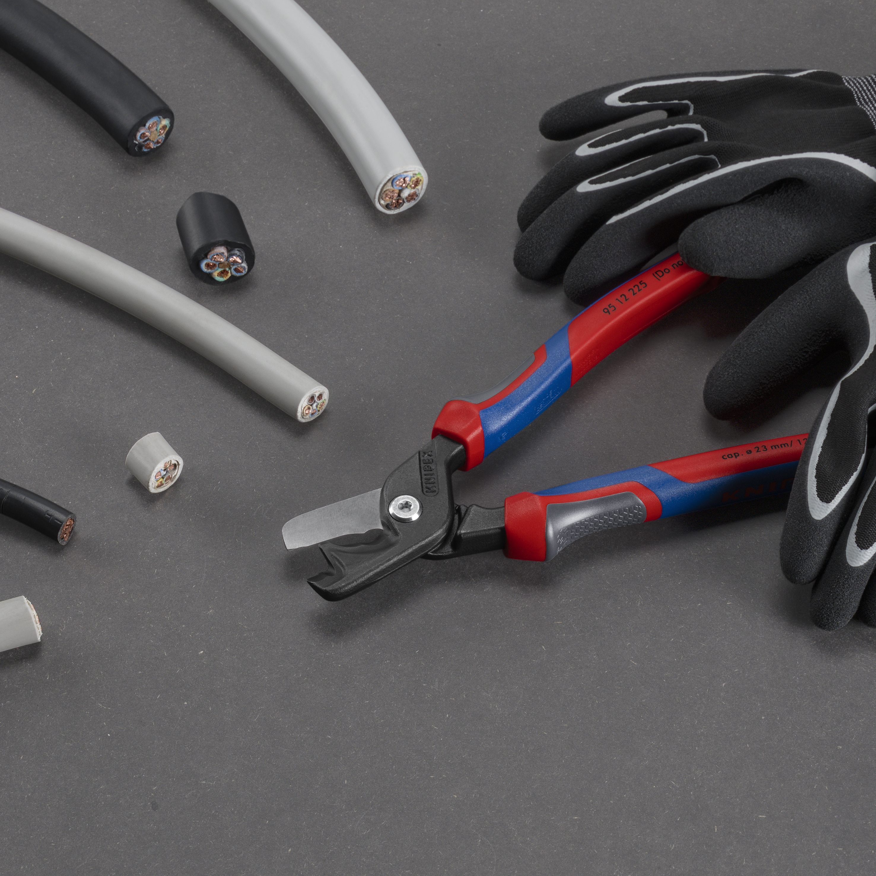 Knipex StepCut® XL Cable Shear With Step Cut