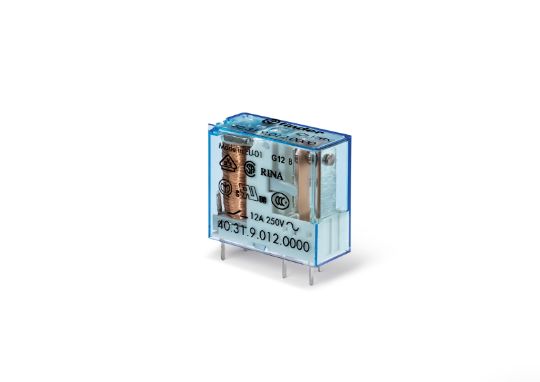 Finder PCB Mount, Plug In Power Relay, 24V dc Coil, 12A Switching Current, SPDT
