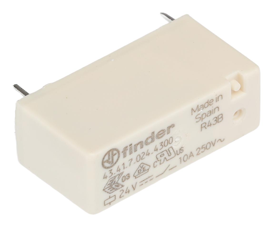 Finder PCB Mount Power Relay, 24V dc Coil, 10A Switching Current, SPDT