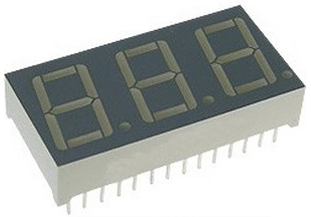 BA56-12SURKWA Kingbright 3 Digit 7-Segment LED Display, CA Red 73 mcd RH DP 14.2mm