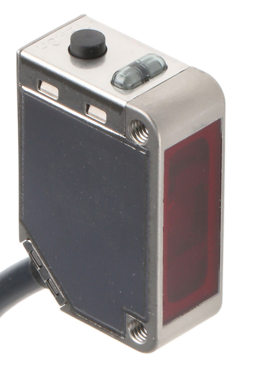 Omron Retroreflective Photoelectric Sensor, Block Sensor, 500 mm Detection Range