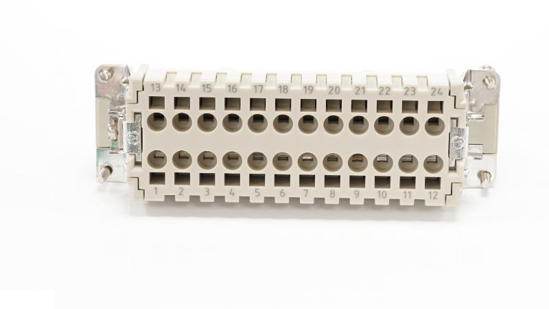RS PRO Heavy Duty Power Connector Insert, 16A, Female, 24 Contacts