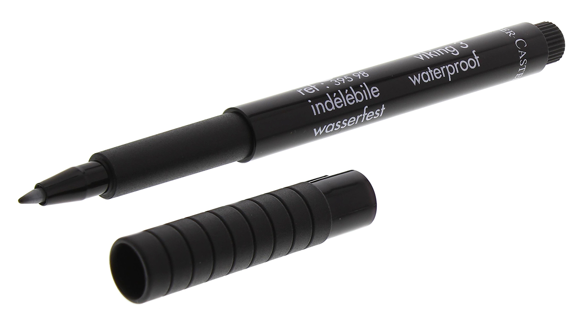 Legrand Fine Tip Black Marker Pen