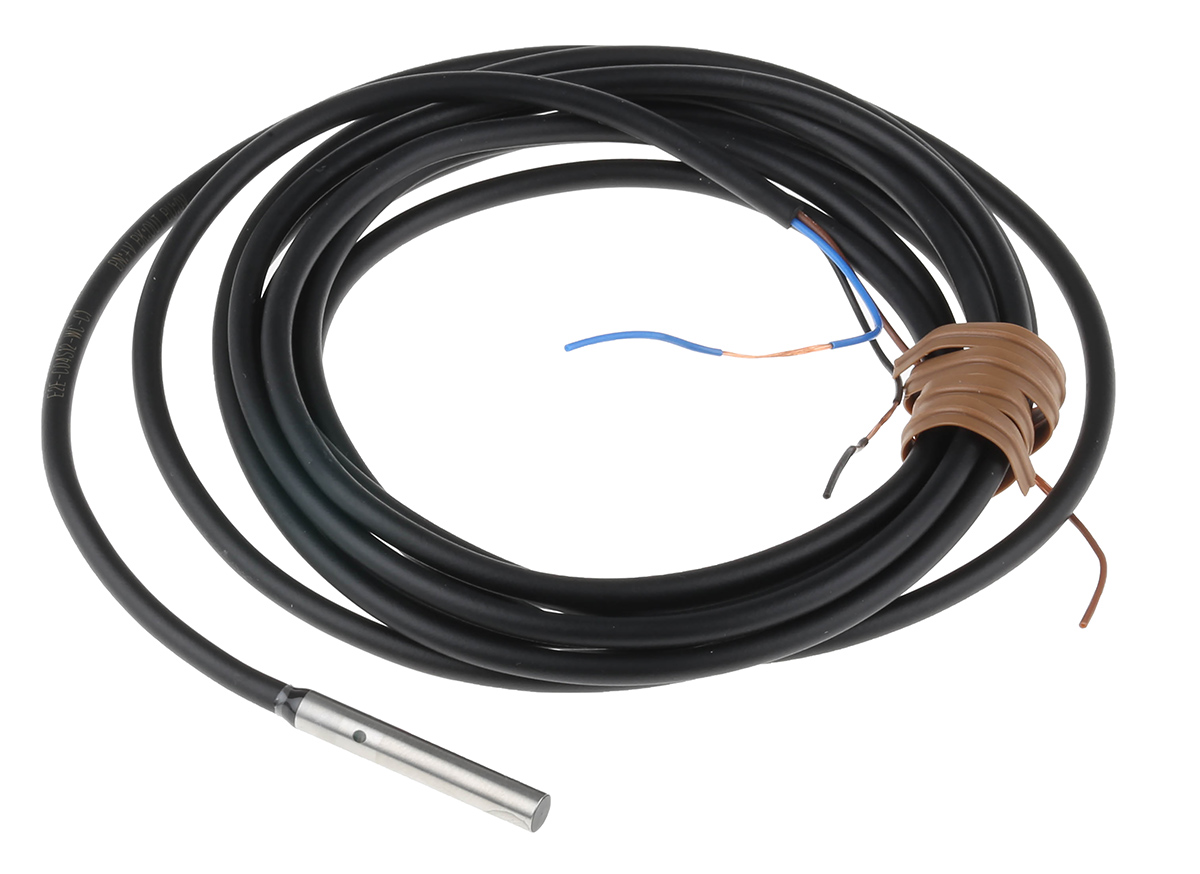 Omron Inductive Smooth Barrel Proximity Sensor, 1.2 mm Detection, NPN NO, 10 → 30 V dc