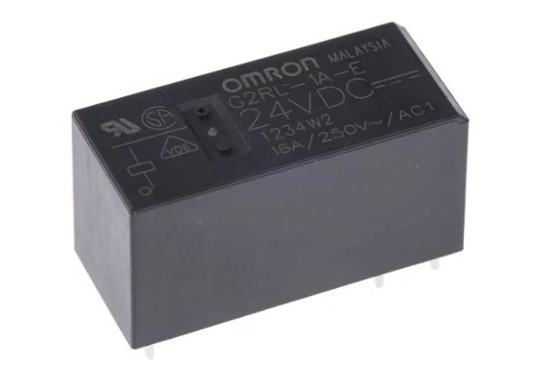 Omron PCB Mount Non-Latching Relay, 12V dc Coil, 12A Switching Current, SPST