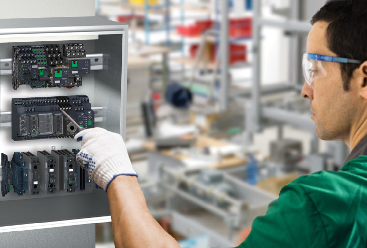 Schneider Electric Harmony Relay RXM Series Interface Relay, DIN Rail Mount, 24V ac Coil, 4PDT, 4-Pole