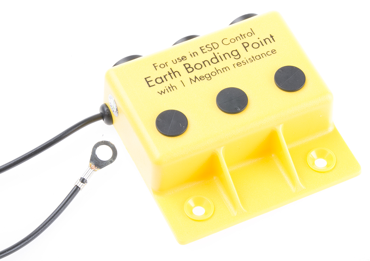RS PRO ESD Earth Bonding Box With 4 mm Socket x 3