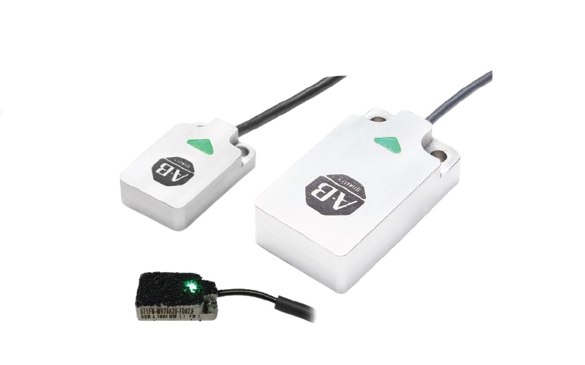 Allen Bradley Inductive Rectangular Proximity Sensor, 10 mm Detection, PNP NO+NC, 24 → 30 V dc