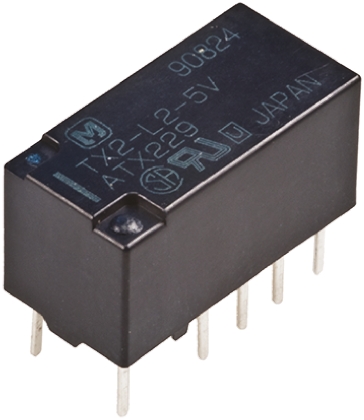Panasonic PCB Mount Latching Signal Relay, 12V dc Coil, 2A Switching Current, DPDT