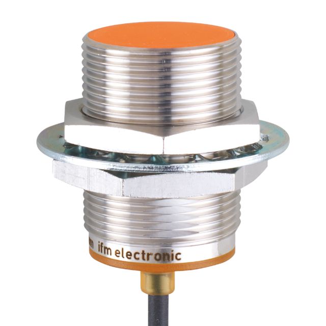 ifm electronic Inductive Threaded Barrel Proximity Sensor, M30, 15 mm Detection, PNP/NPN NC, 10 → 30 V dc