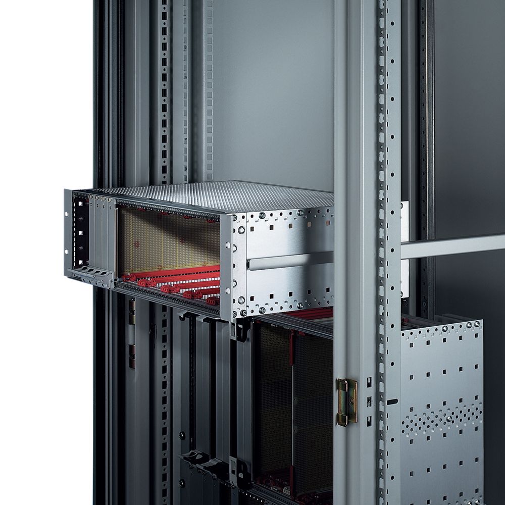 nVent SCHROFF Eurorack Series Aluminium Telescopic Rail for Use with Cabinet, 800 x 680mm