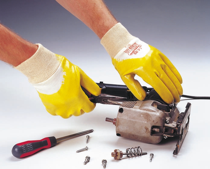 Polyco Healthline Nitron Lite Yellow Cotton Work Gloves, Size 10, Nitrile Coating