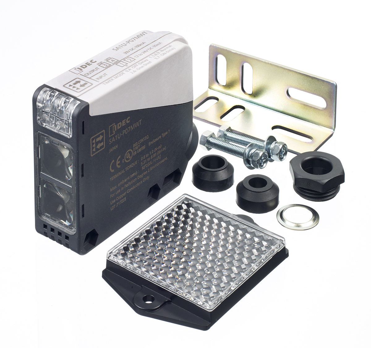 Idec Retroreflective Photoelectric Sensor, Block Sensor, 7 m Detection Range