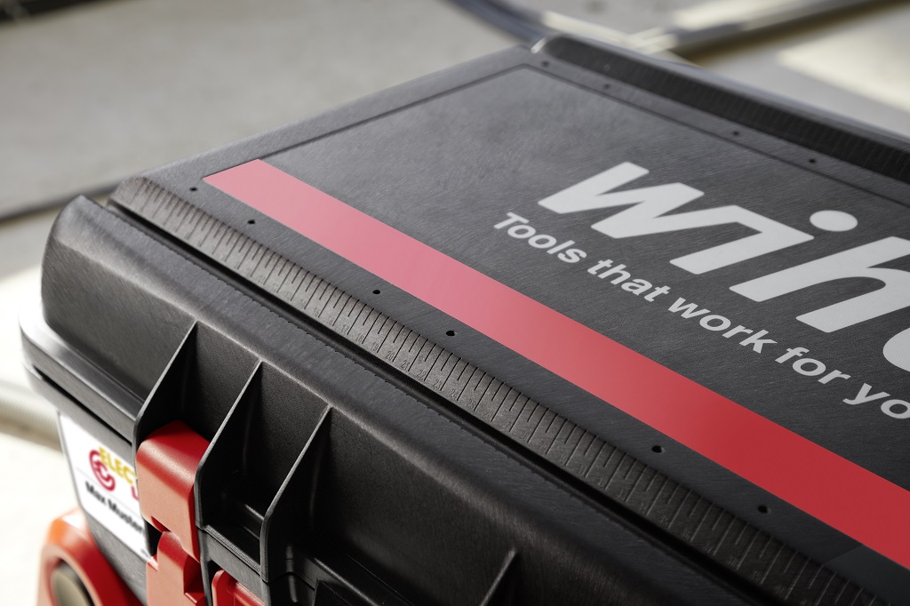 Wiha 106 Piece Electrician Tool Kit with Case, Yes