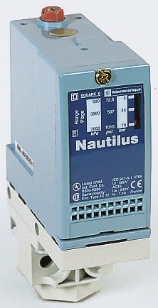 Telemecanique Sensors Pressure Sensor, -0.76bar Min, -0.04bar Max, Relay Output, Differential Reading