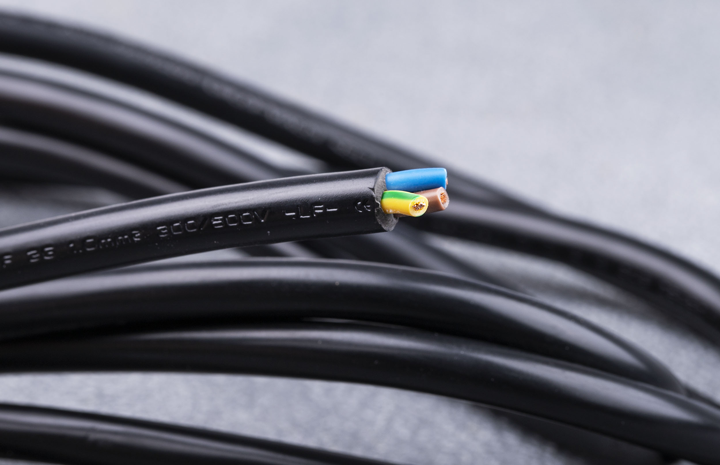 RS PRO Straight IEC C13 Socket to Unterminated Socket Power Cord, 2m