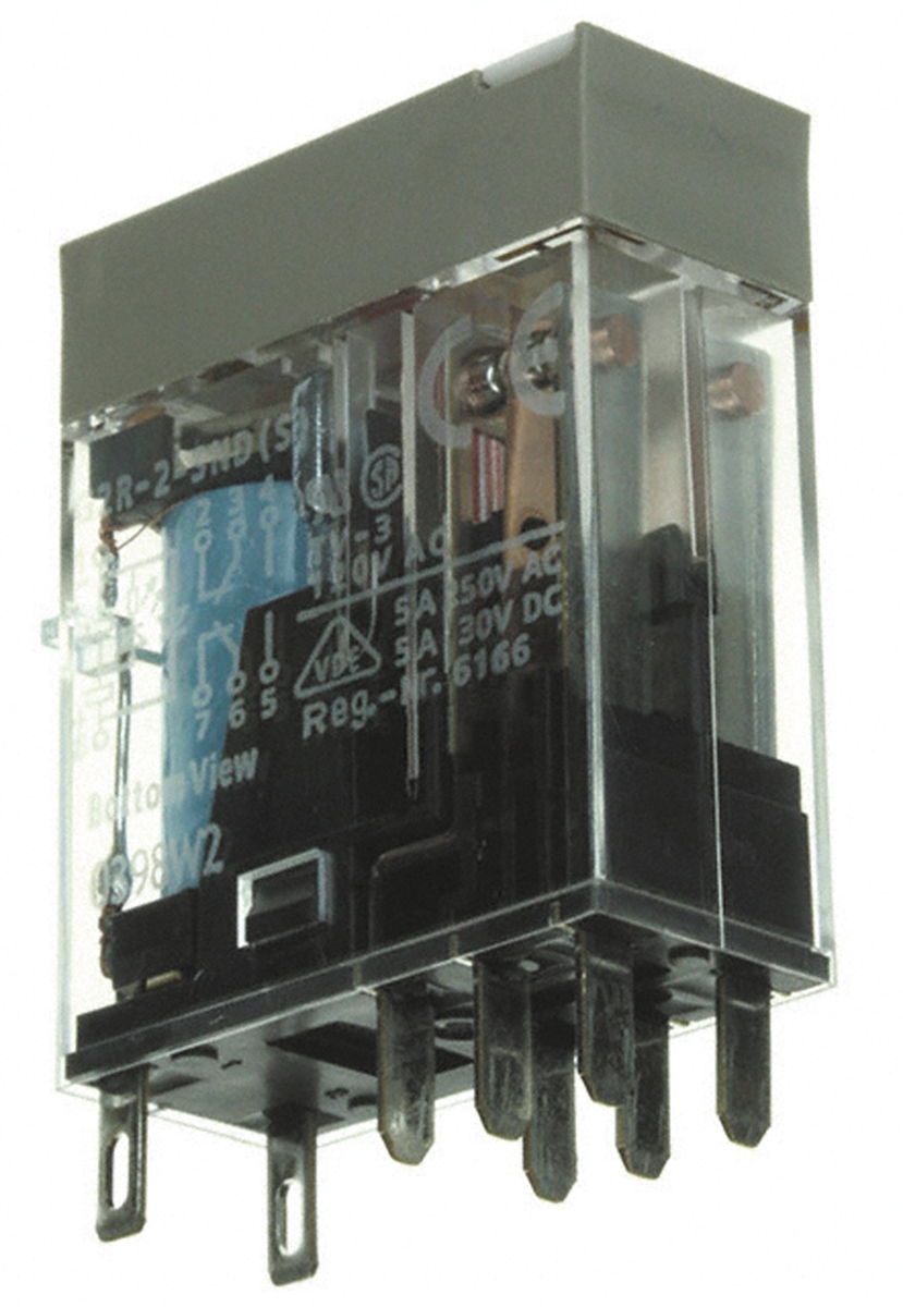 Omron Plug In Power Relay, 12V Coil, 5A Switching Current, DPDT