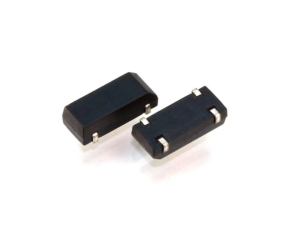 Ecliptek 32.768MHz Crystal Unit 20ppm Tape & Reel 4-Pin 3.7 x 7.9 x 2.5mm