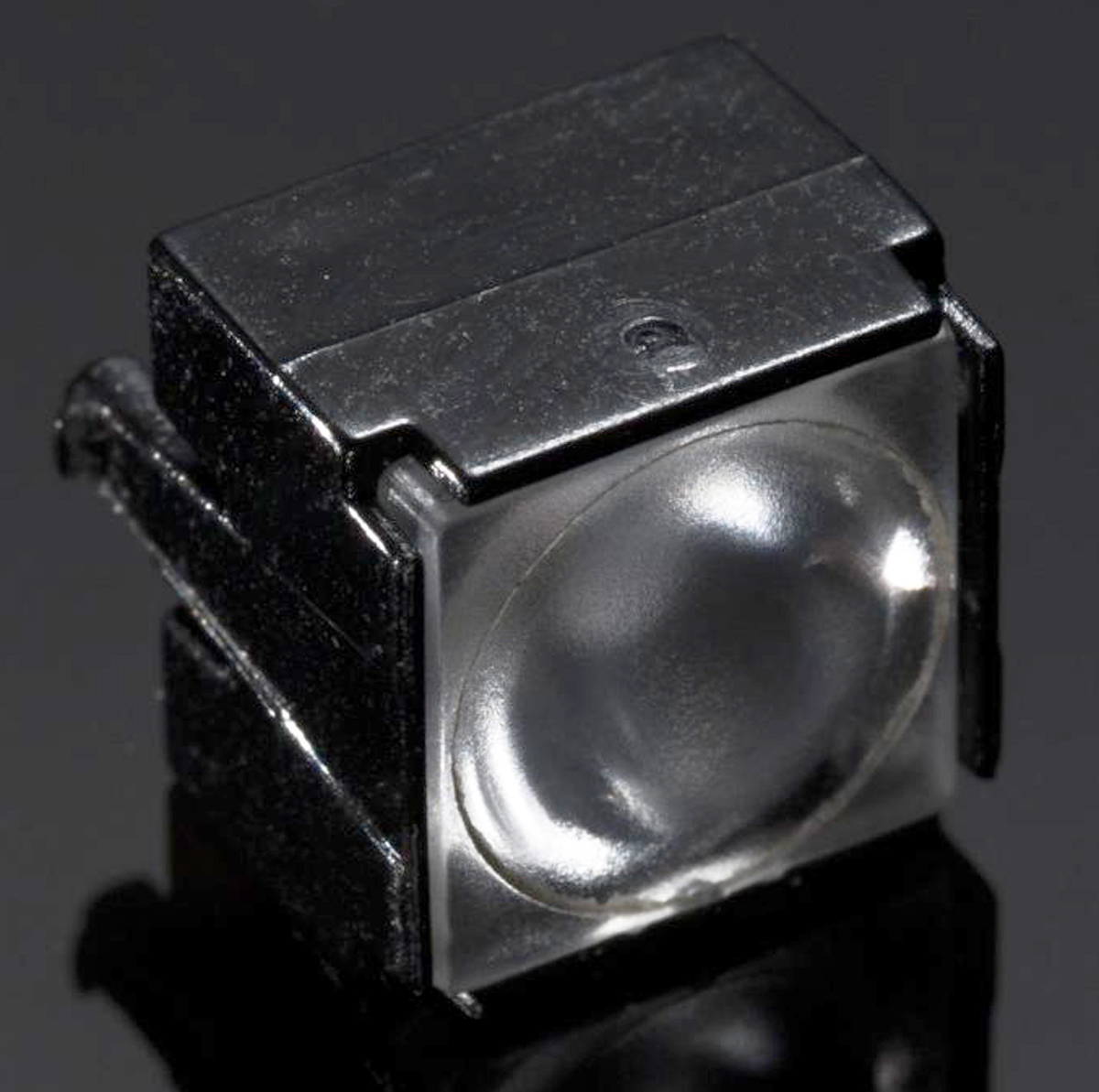 Ledil CP12945_LARISA-W-CLIP16, Larisa Series LED Lens, 32 → 63 ° Square Beam