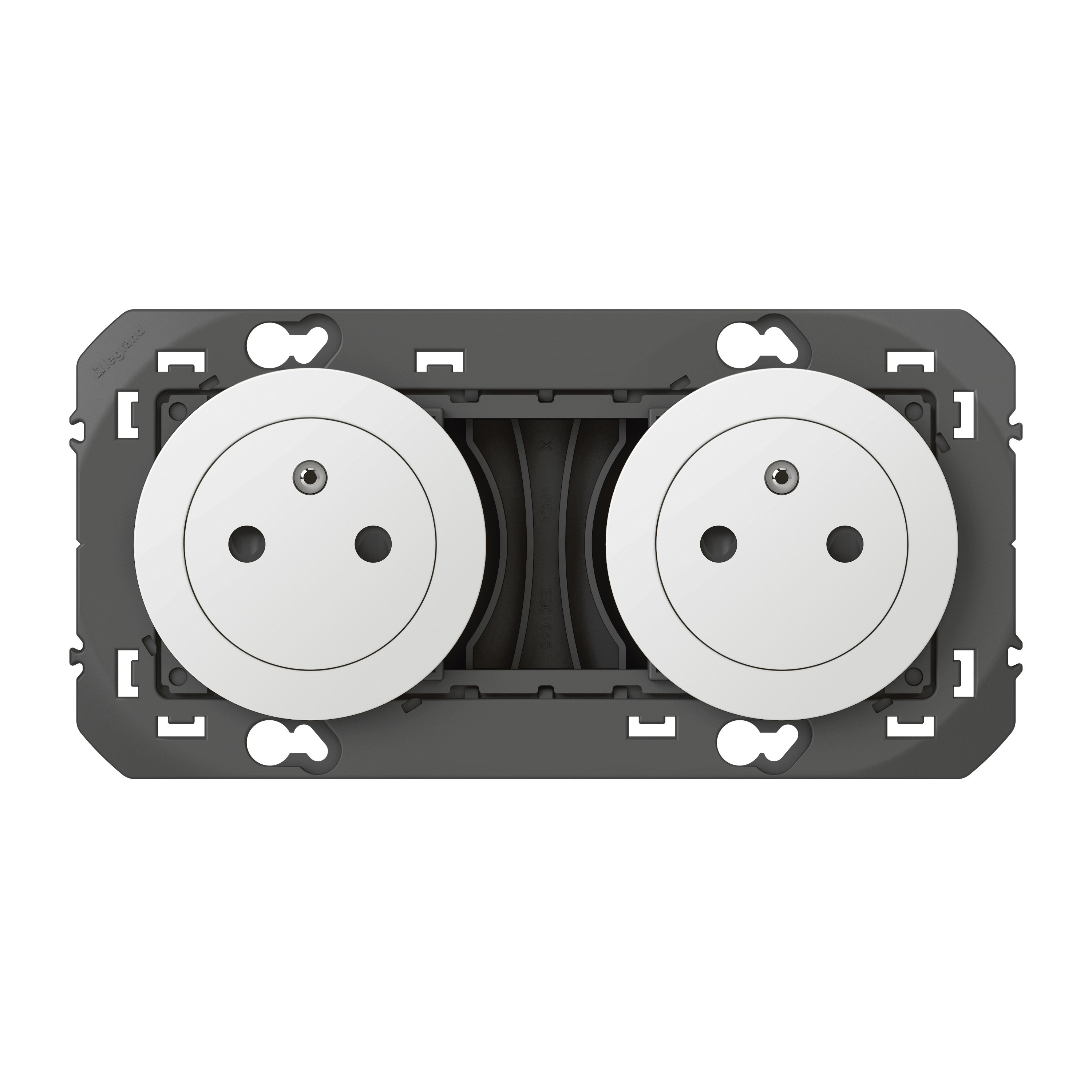 Legrand 6003 White Plug Socket, 2 Poles, 16A, Indoor Use