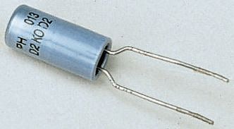 Vishay 22μF Aluminium Electrolytic Capacitor 25V dc, Radial, Through Hole - MAL201336229E3