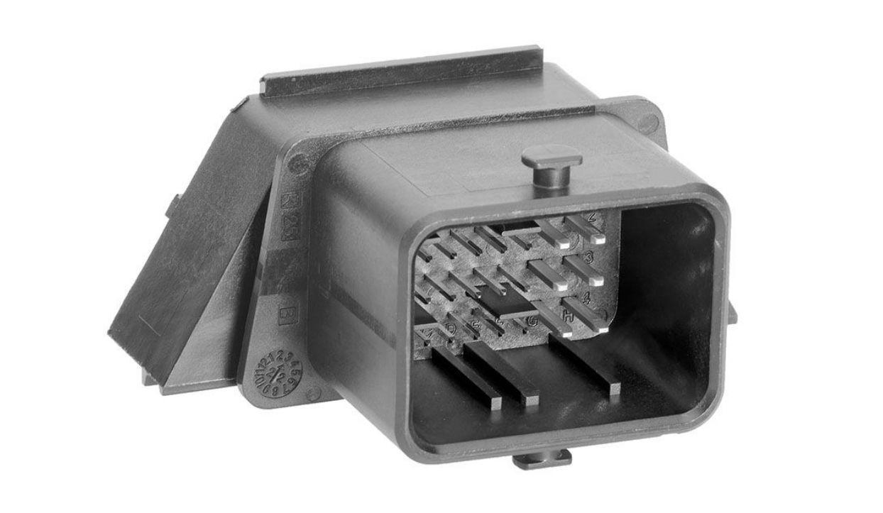 Molex, CMC Automotive Connector Plug Black Through Hole 32 Way, Solder Termination 64334-0100
