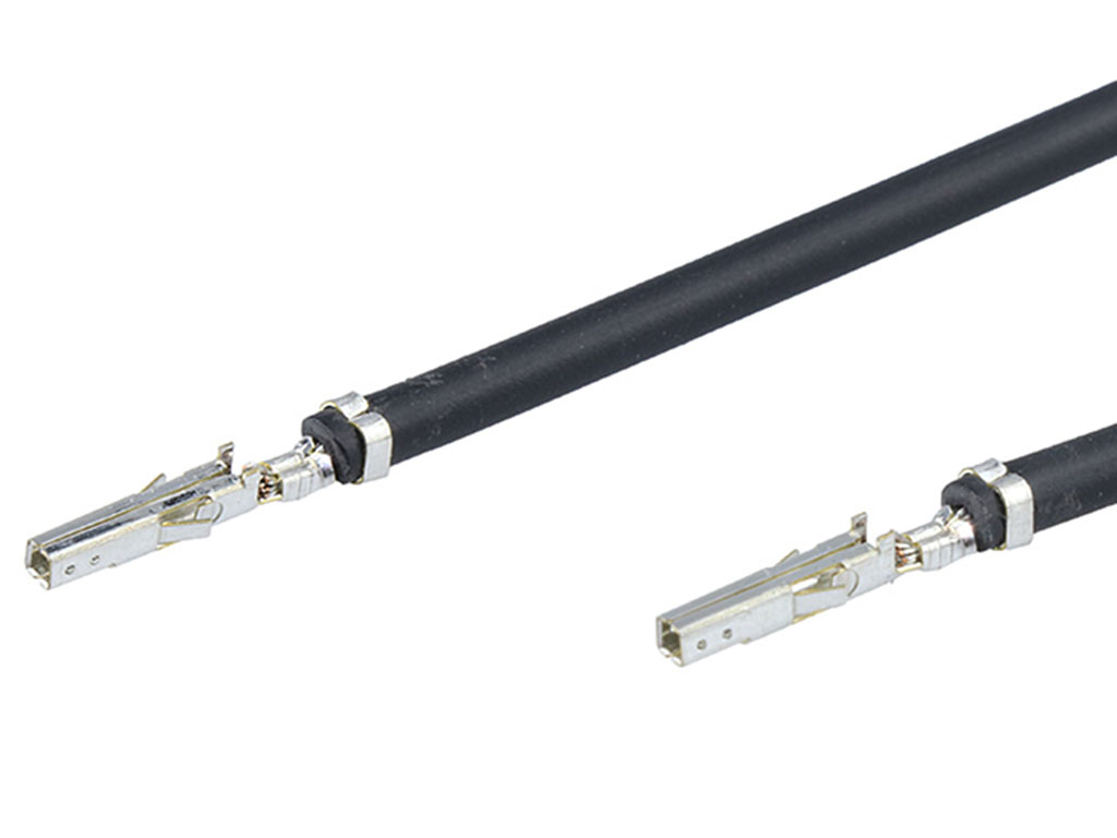 Molex Female Mini-Fit to Mini-Fit Pre-Crimped Lead, 450mm, 18AWG, Black