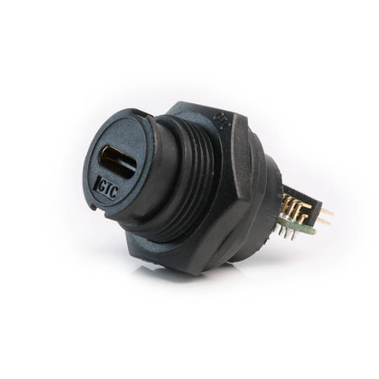 RS PRO Straight, Panel Mount, Socket- Single Port Type C 3.1 IP67 USB C Connector