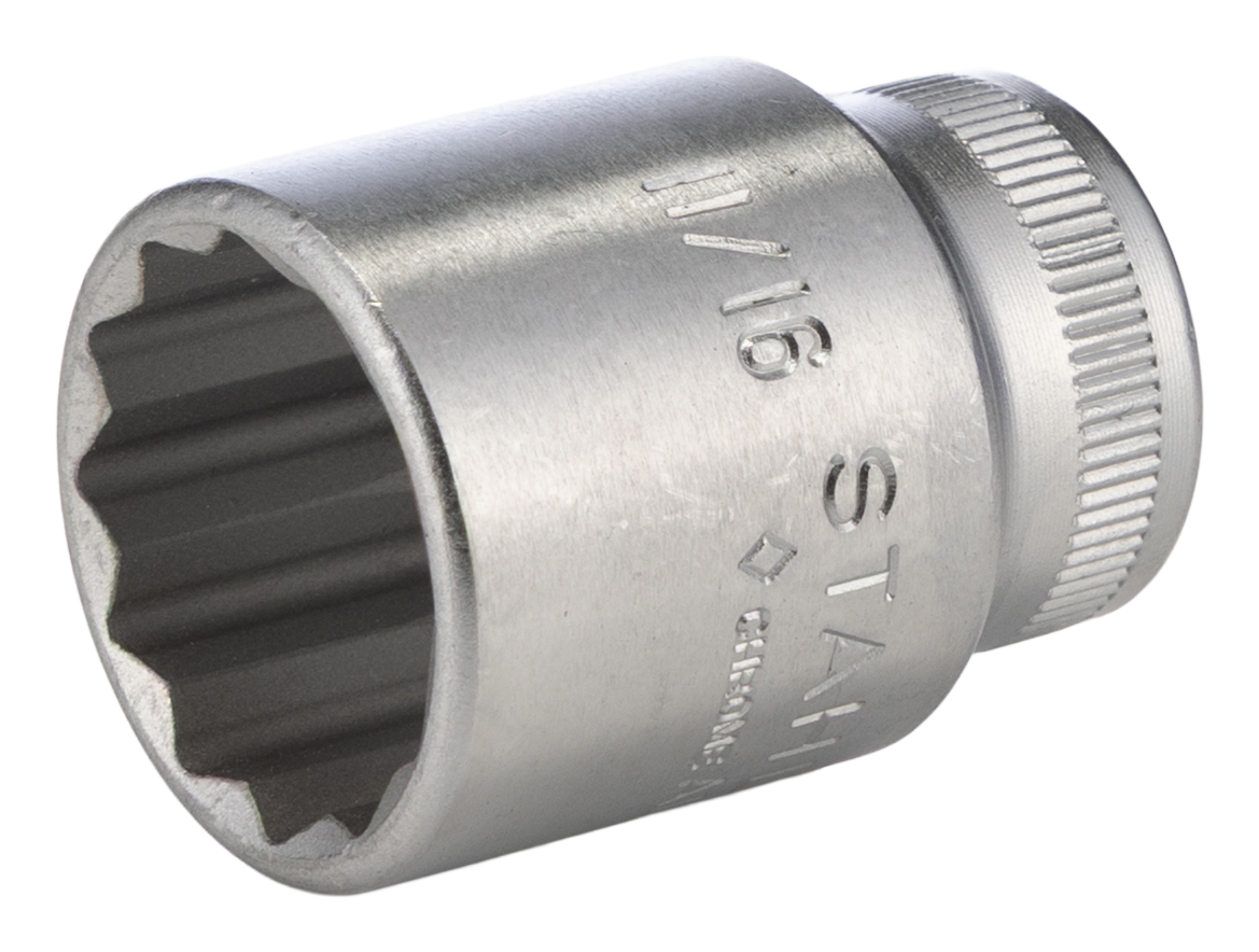 STAHLWILLE 3/8 in Drive 11/16in Standard Socket, 12 point, 32 mm Overall Length