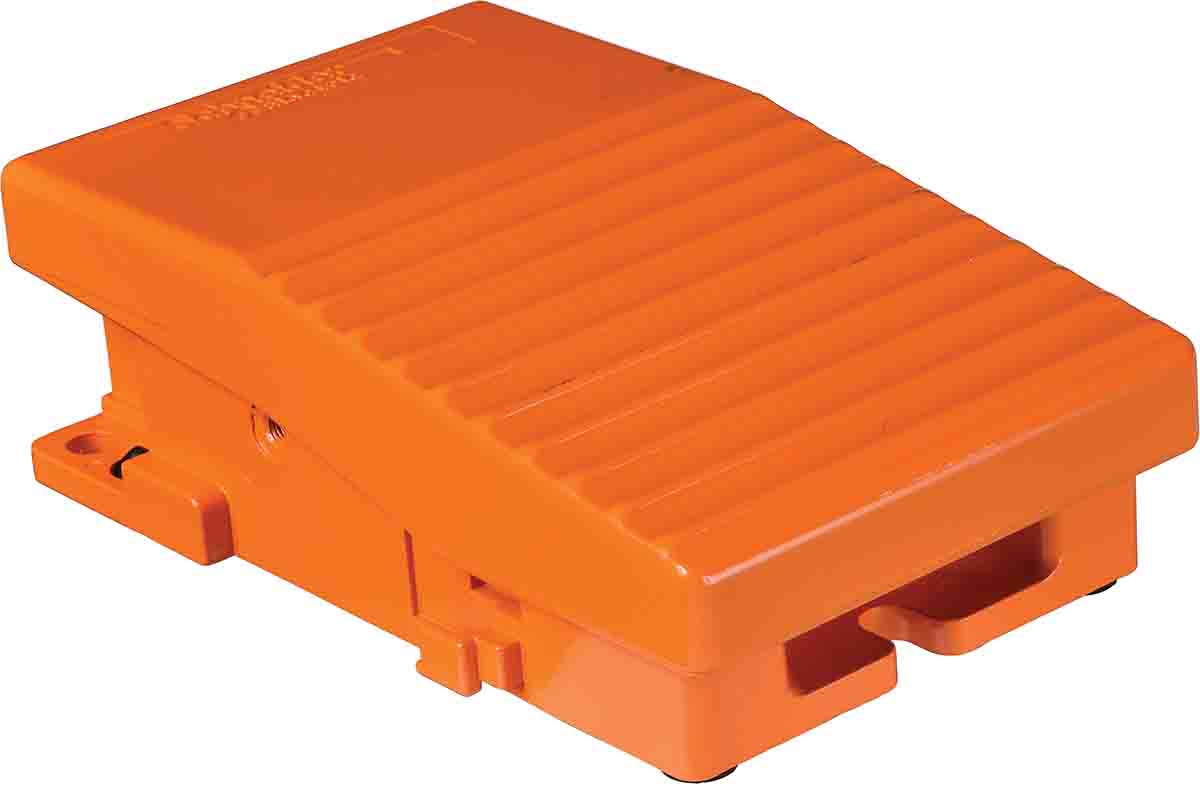 Schneider Electric Industrial Duty Momentary On-Off Foot Switch - Metal Case Material, 2NC+2NO, 3 A, 270 mA Contact