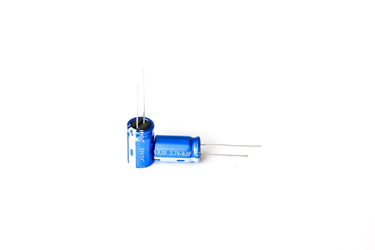 RS PRO 7.5F Supercapacitor -20 → +80% Tolerance 2.7V dc, Through Hole