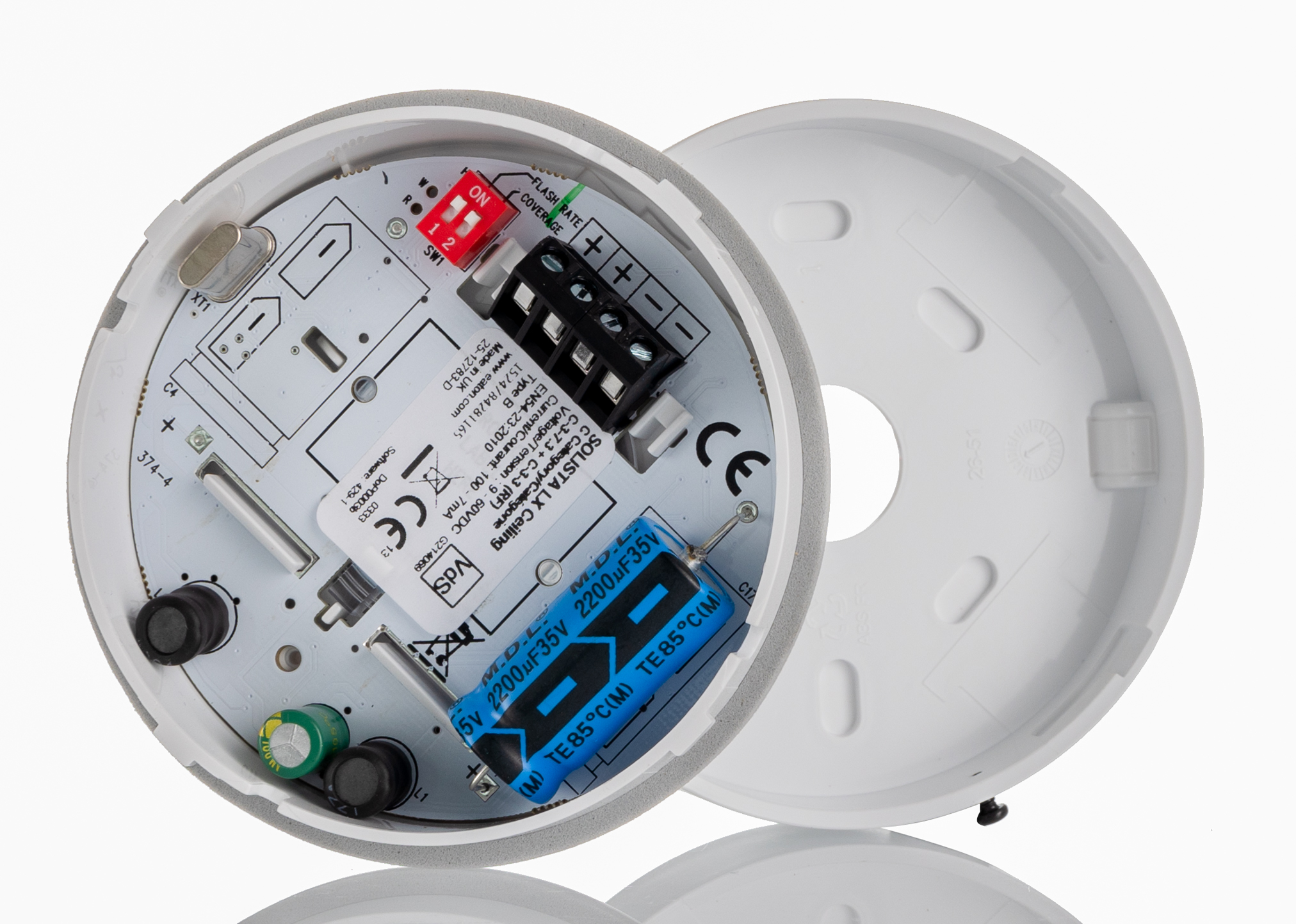 Eaton Red Flashing Beacon, 9 → 60 V dc, Ceiling Mount, LED Bulb, IP33C, IP65