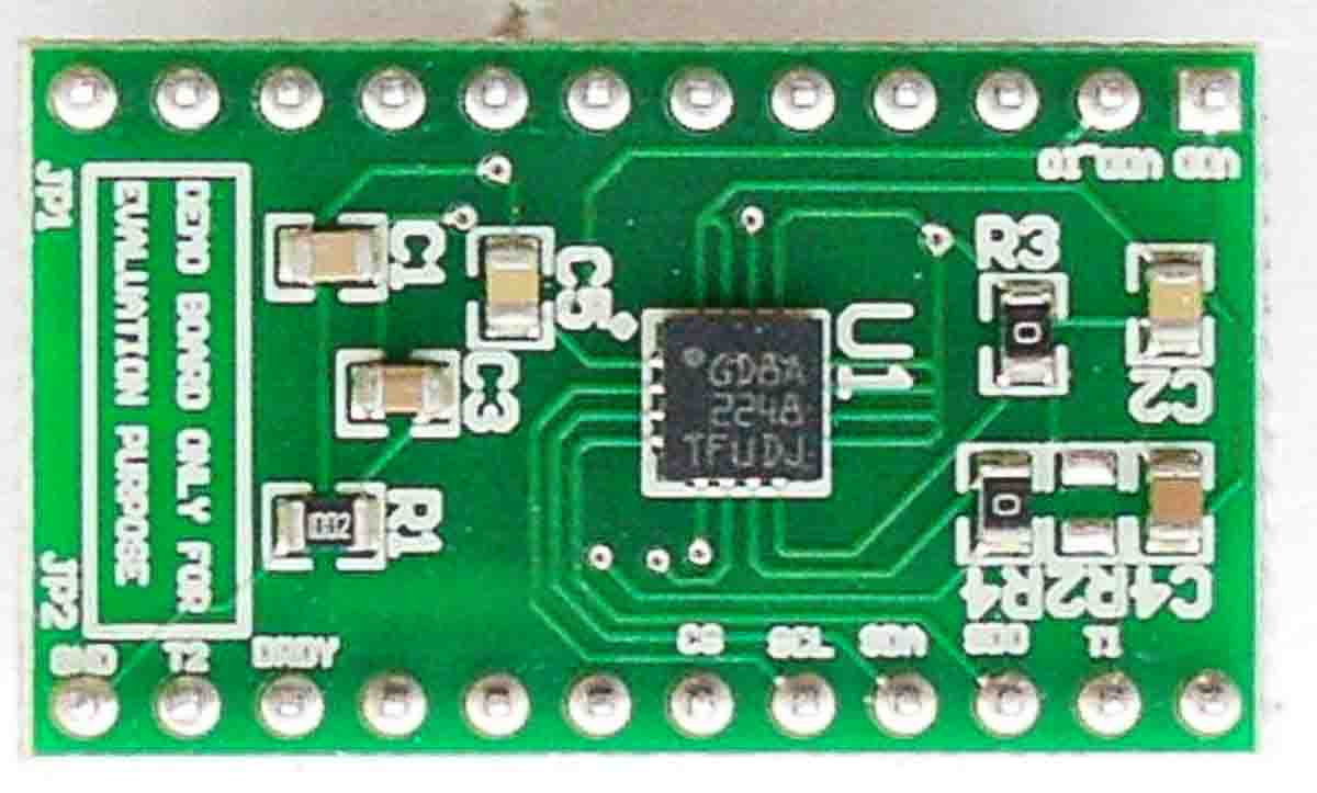 STMicroelectronics Surface Sensor, 24-Pin