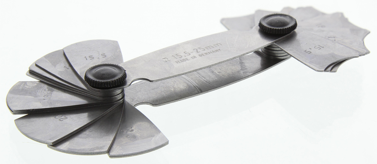 MikronTec Radius Gauge Metric 15 Blades 15.5 to 25mm