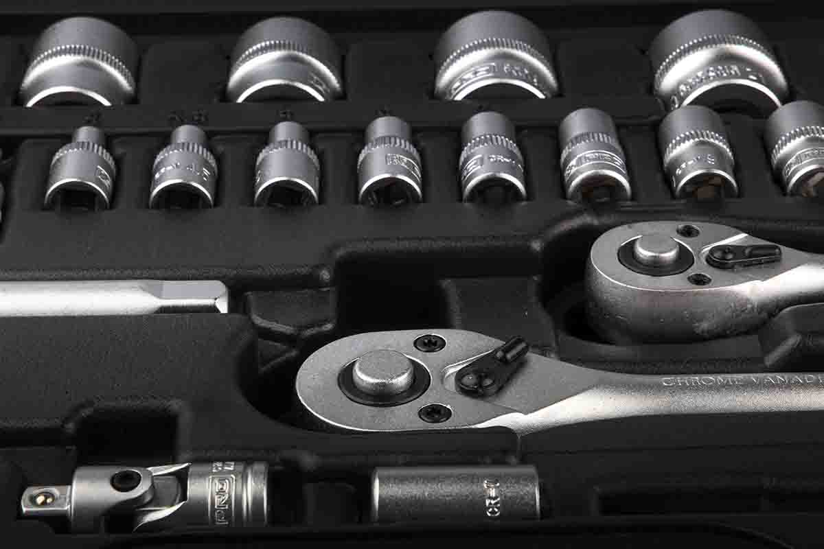RS PRO 46-Piece Metric 1/4 in; 3/8 in Standard Socket/Bit Set with Ratchet