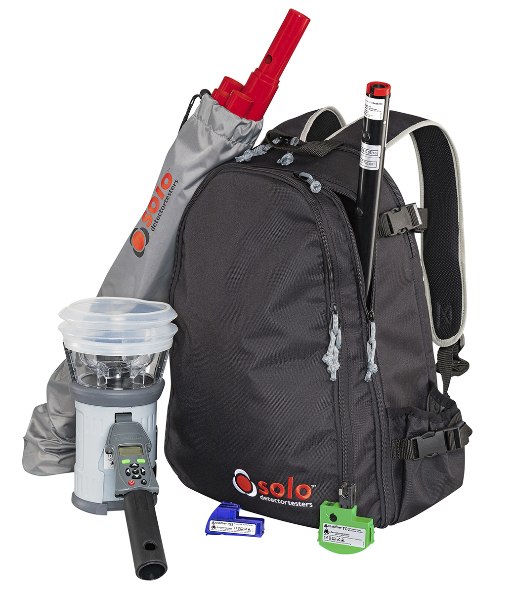 No Climb Testifire Series Smoke and Heat Detector Kit, 5m Reach, Battery-Powered, Cordless