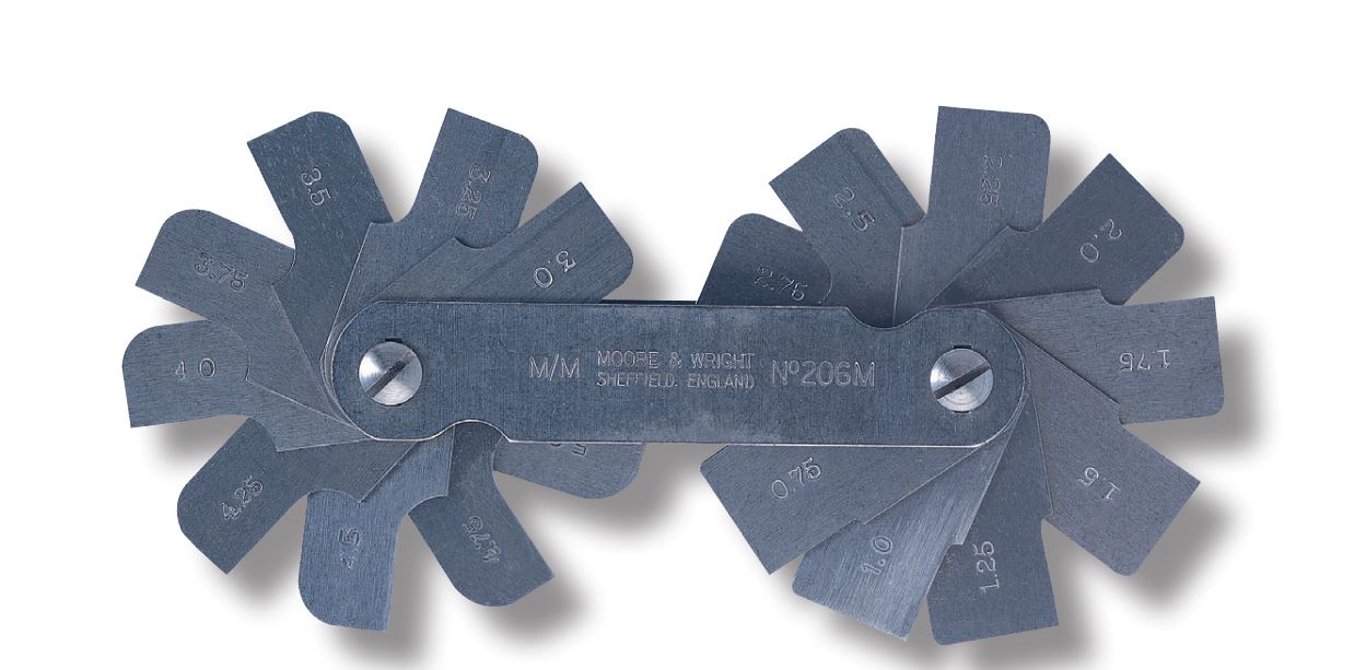 Moore & Wright, 18 Blades Radius & Contour Gauge