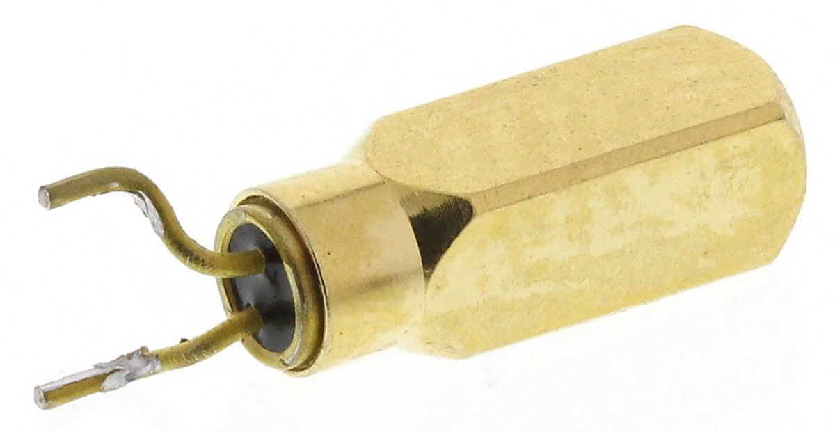 Micro Crystal 32.768kHz Crystal ±20ppm SMD 2-Pin 6 x 2 x 2mm