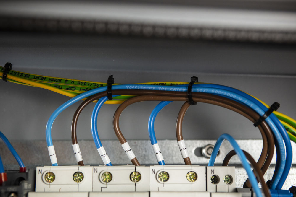 Brother Black on White Label Printer Tape, 8 m Length, 24 mm Width