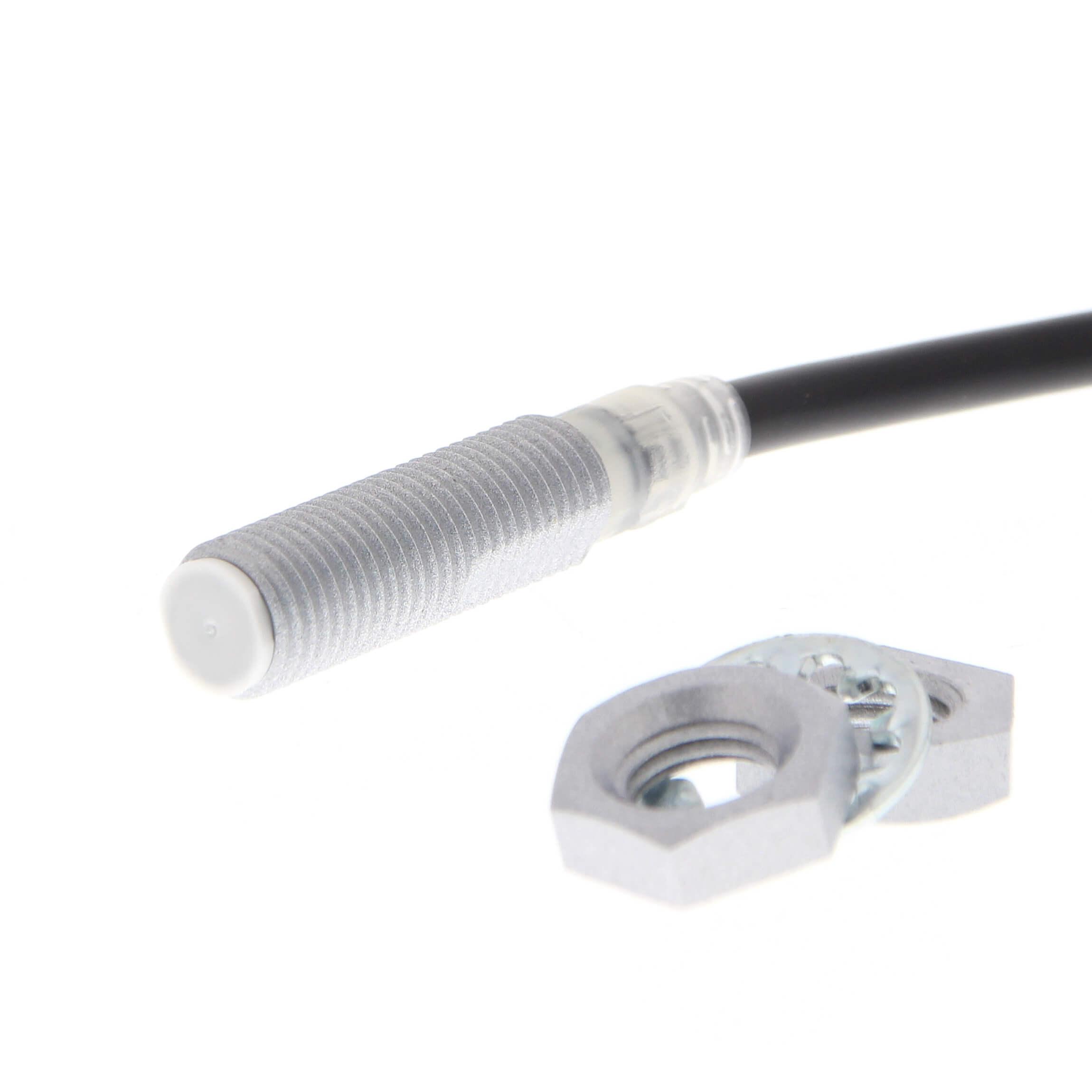 Omron Inductive Threaded Barrel Proximity Sensor, M8, 3 mm Detection, 2-Wire NO, 10 → 30 V dc