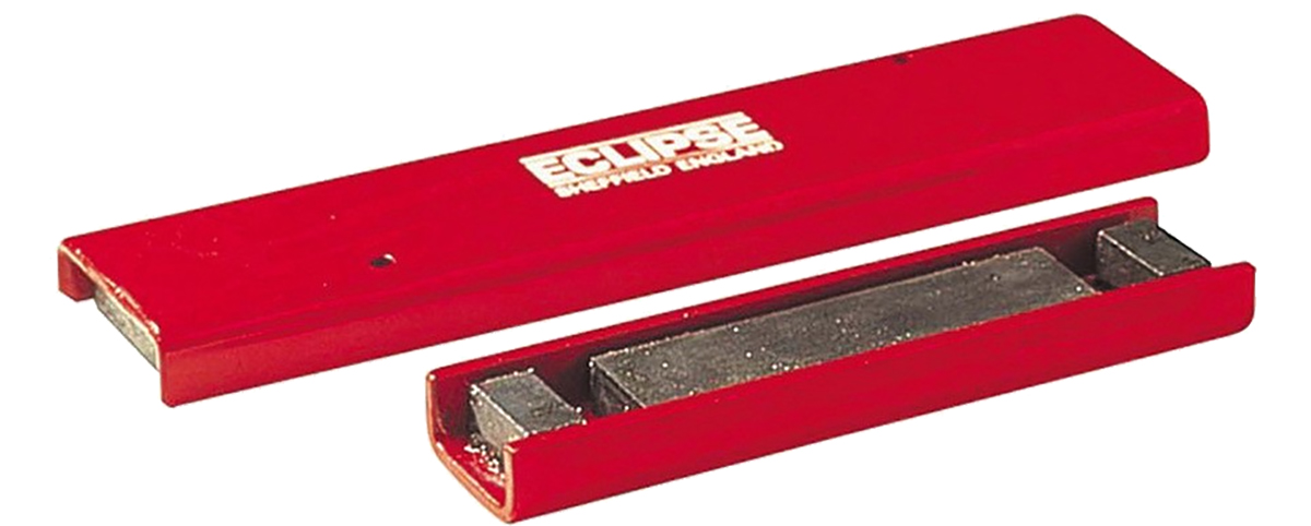 Eclipse Bar Magnet 30mm Threaded Hole Ferrite, 14kg Pull