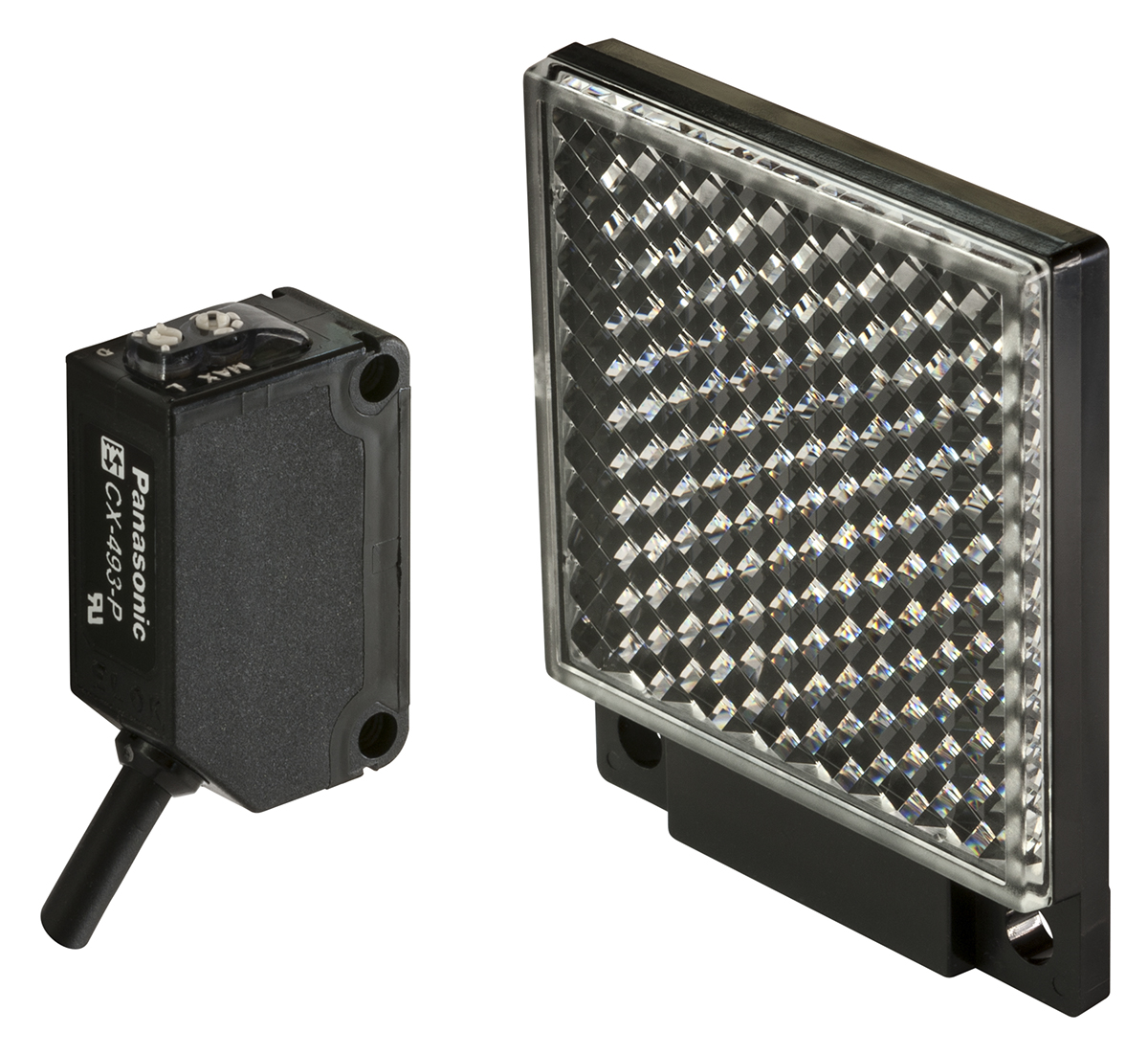 Panasonic Retroreflective Photoelectric Sensor, Block Sensor, 3 m Detection Range