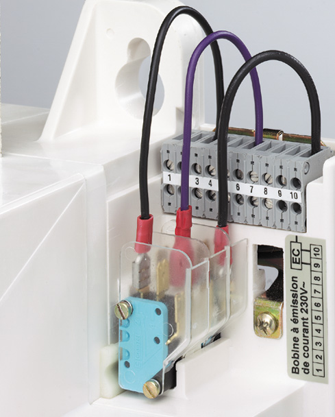 Socomec Switch Disconnector Auxiliary Switch, SIDERMAT Series for Use with Fuse Switch