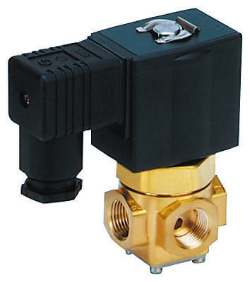 SMC Solenoid Valve VX3334A-02F-5DO1, 3 Port, Common, 24 V dc 1/4 in
