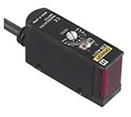 Omron Diffuse Photoelectric Sensor, Block Sensor, 100 mm Detection Range